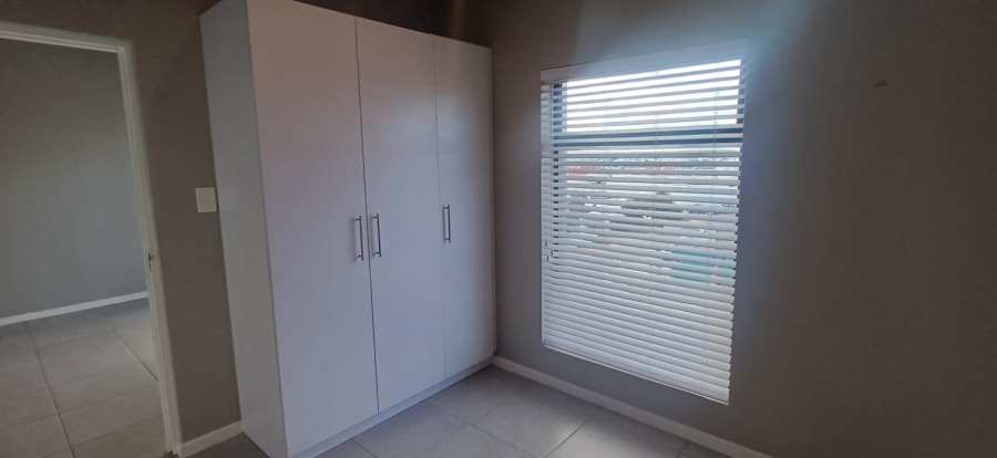1 Bedroom Property for Sale in Olifantskop Western Cape